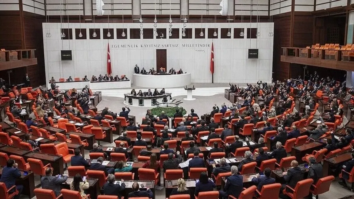 Öğrenci affı düzenlemesi için TBMM Genel Kurulu’nda görüşmeler tamamlandı, kanun teklifindeki maddeler ele alındı