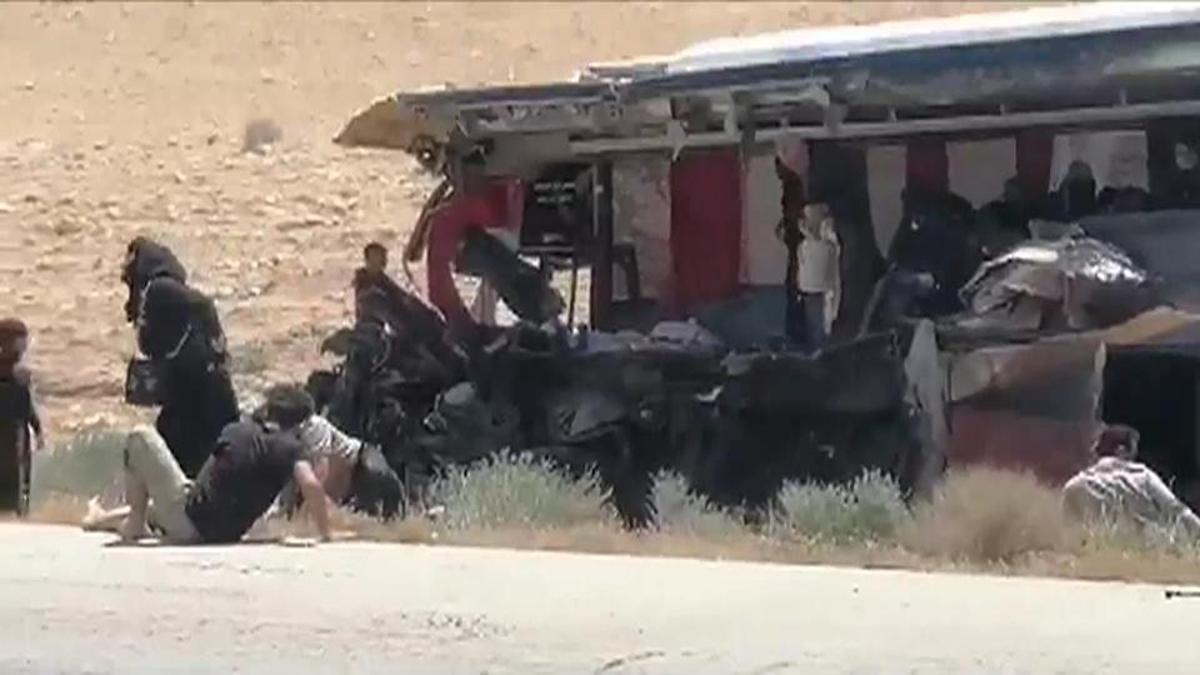 Suriye’de otobüs faciası: 35 ölü, 30 yaralı