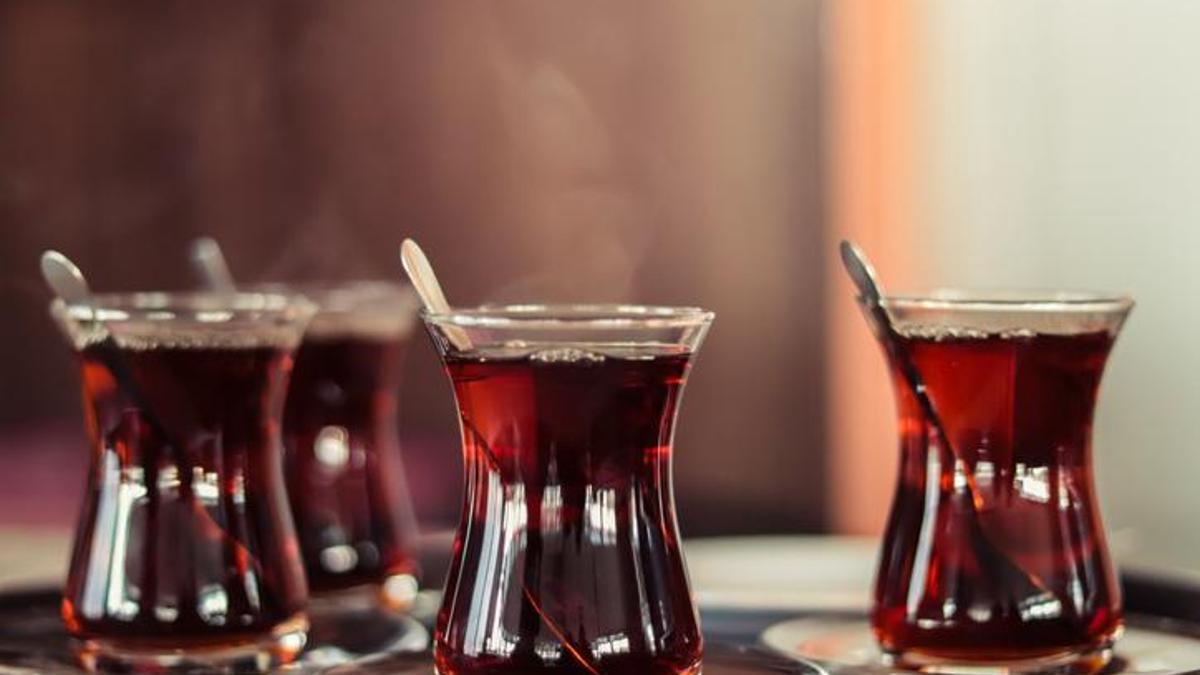 Tarım ve Orman Bakanlığı açıkladı! İki çay markasında yasaklı boya tespit edildi