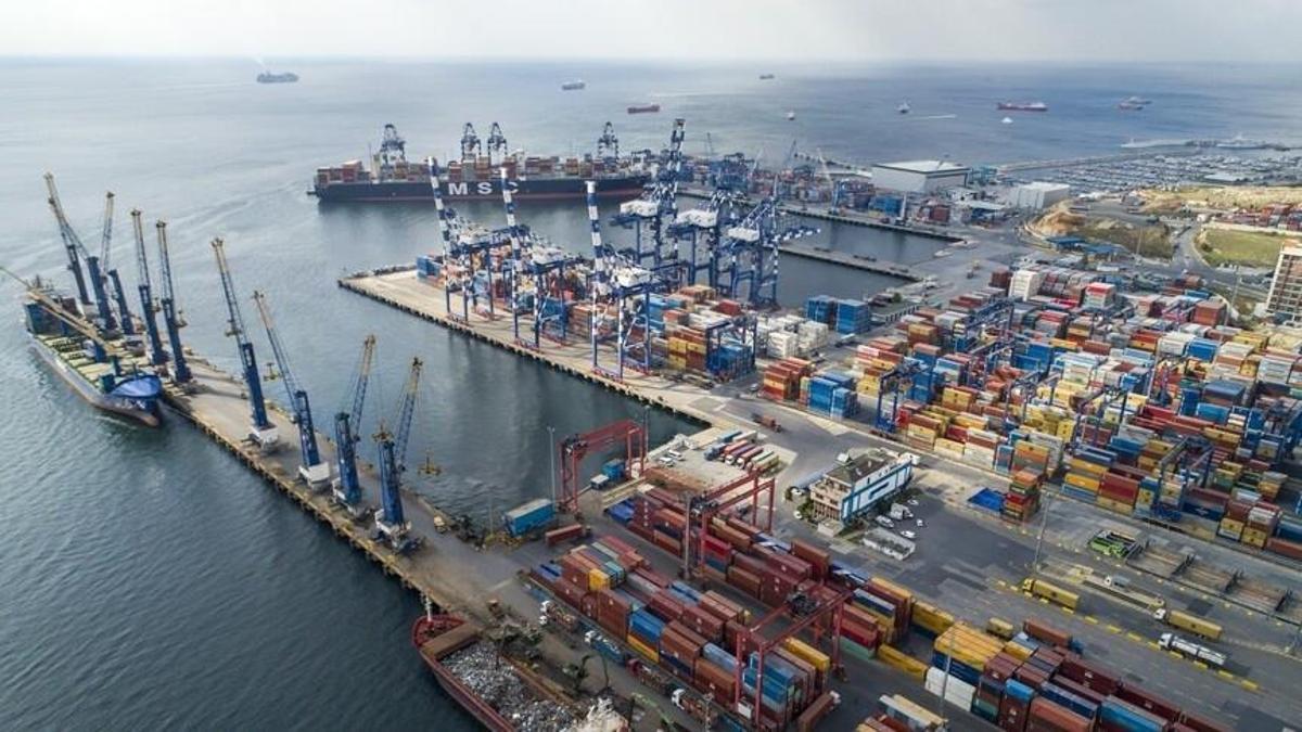 Türk limanlarında ilk yarıda yük trafiği arttı: 279,1 milyon ton yük elleçlendi