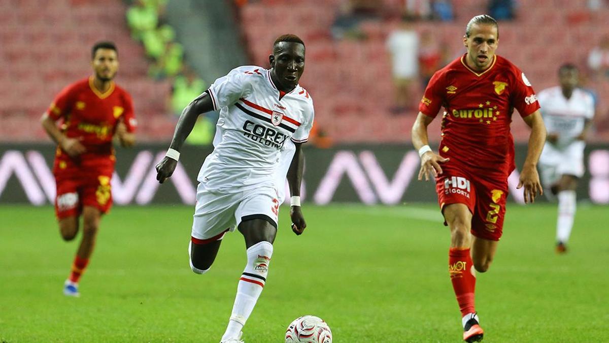 6 gollü nefes kesen maçta kazanan çıkmadı! Samsunspor ve Göztepe birer puanı paylaştı