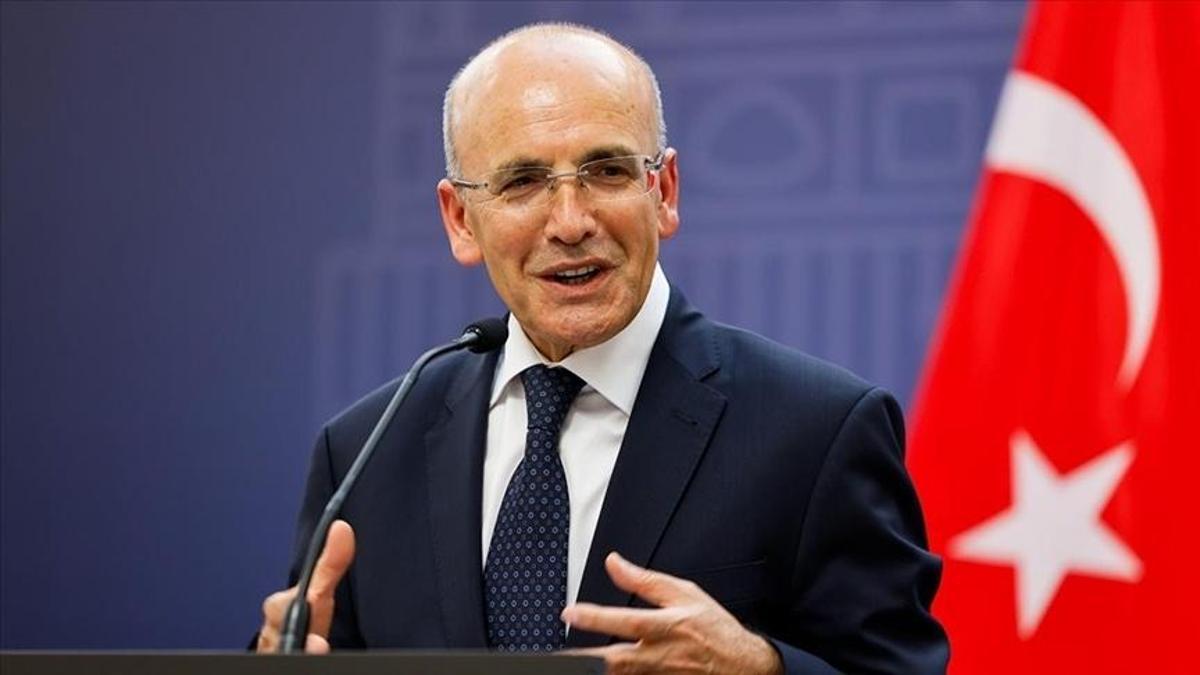 Bakan Şimşek’ten dezenflasyon mesajı!