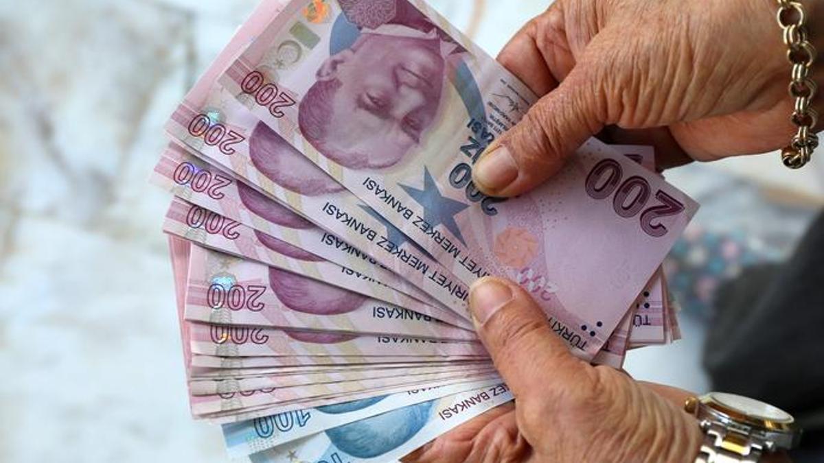 Fazla ödenen maaş geri istenebilir mi? Yargıtay’dan dikkat çeken karar