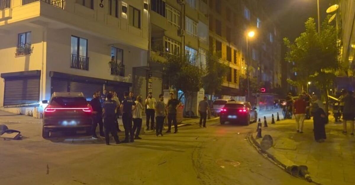 Güngören’de silahlı kavga: 1’i ağır 2 yaralı