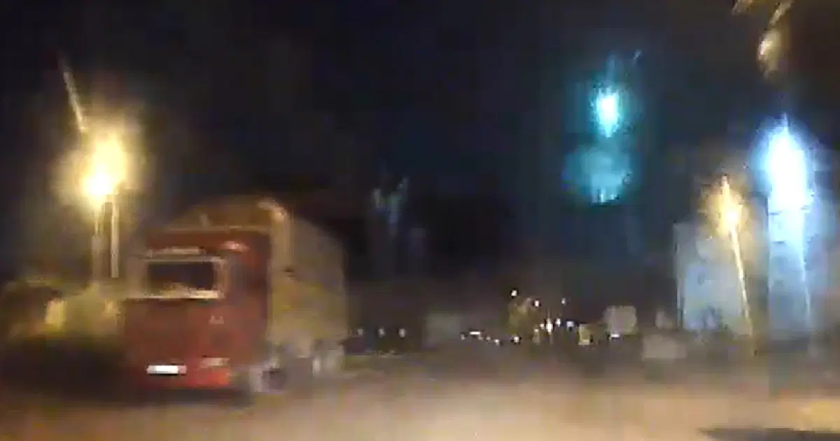 İstanbul’da yaşandı: İşte meteorun düşme anı