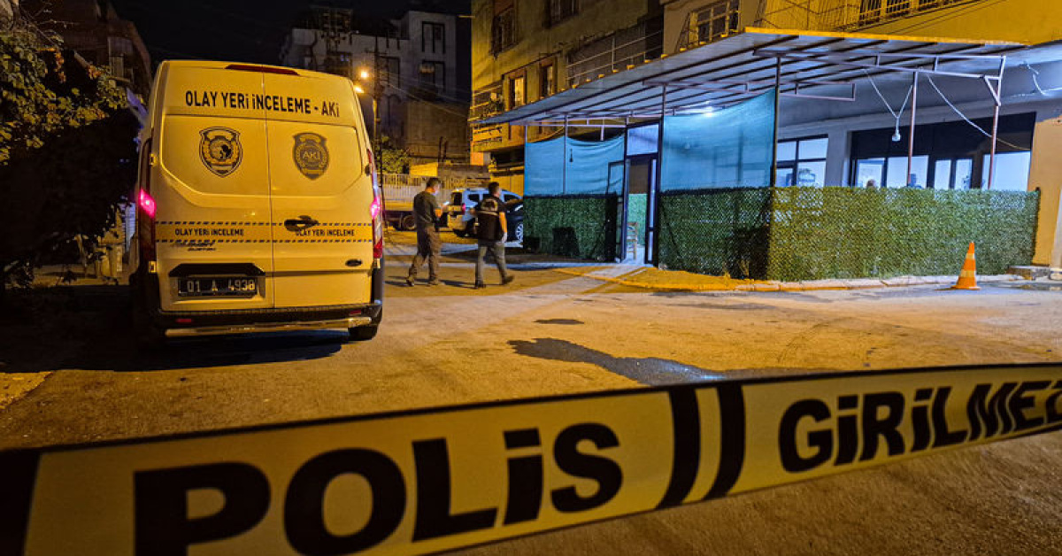 Kahvehaneye silahlı saldırı: 3 yaralı