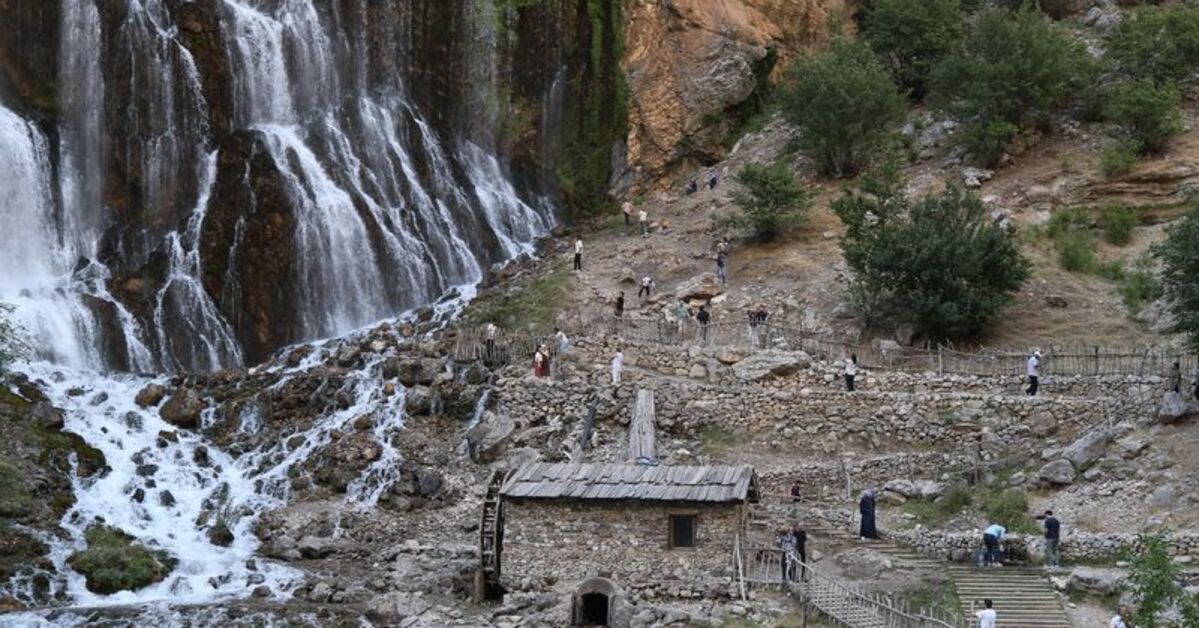 Kapuzbaşı Şelaleleri’nde facia! 14 yaşındaki çocuk hayatını kaybetti