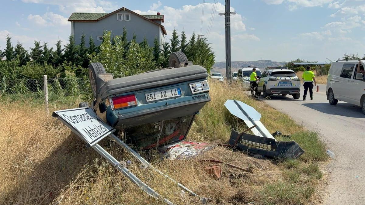 Kırıkkale’de devrilen otomobil sürücüsü yaralandı