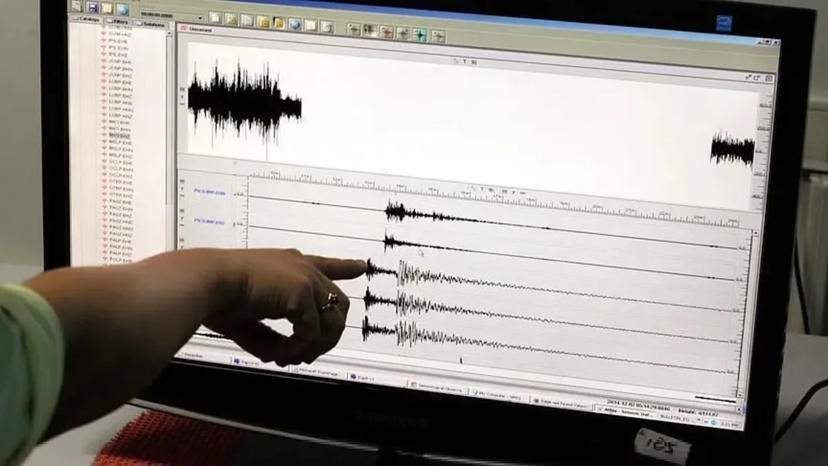 Kolombiya’da 7.2 büyüklüğünde deprem!