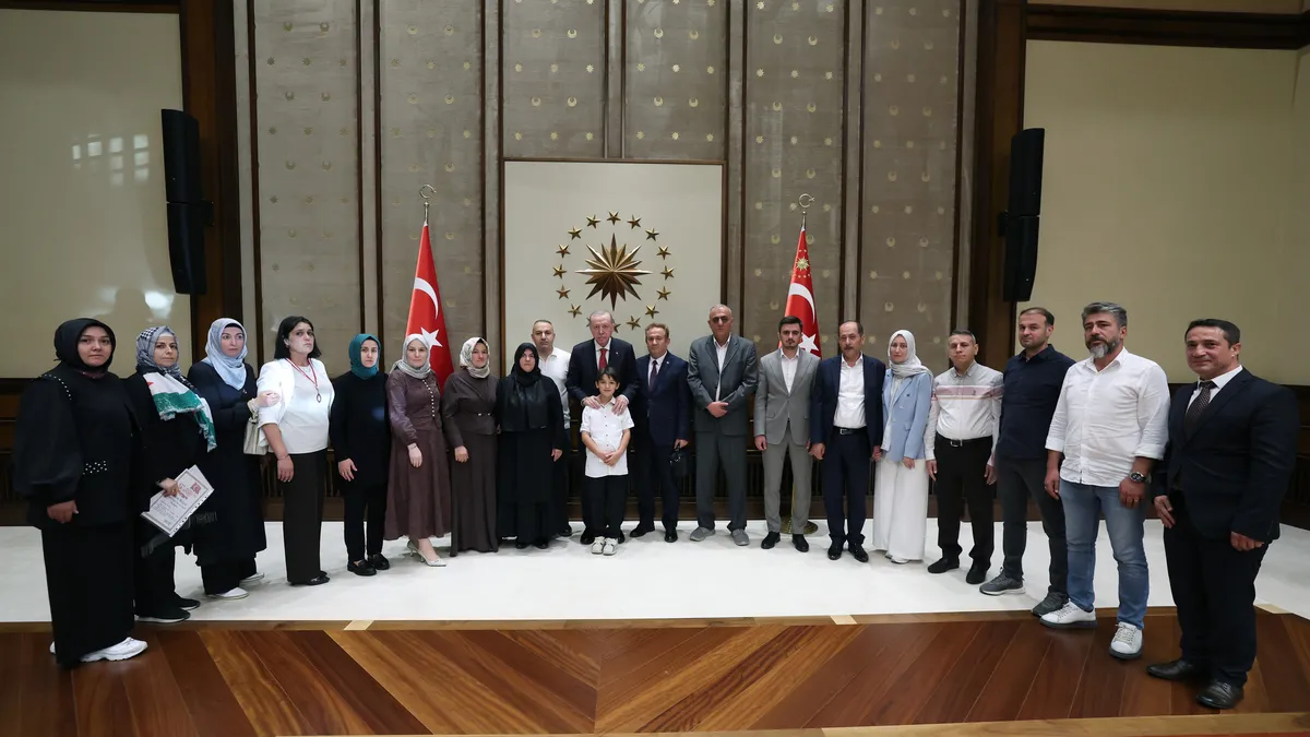 Külliye’de acıyı paylaşan kabul! Başkan Erdoğan okul saldırısında evlatlarını kaybeden ailelerle görüştü