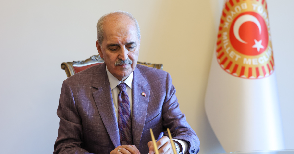 Kurtulmuş’tan süreç yasa teklifine imza