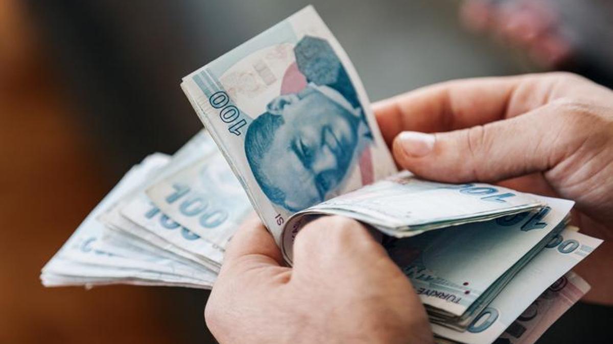 Öğrencilere aylık 13 bin 750 lira burs! Başvurular 1 Eylül’de başlıyor