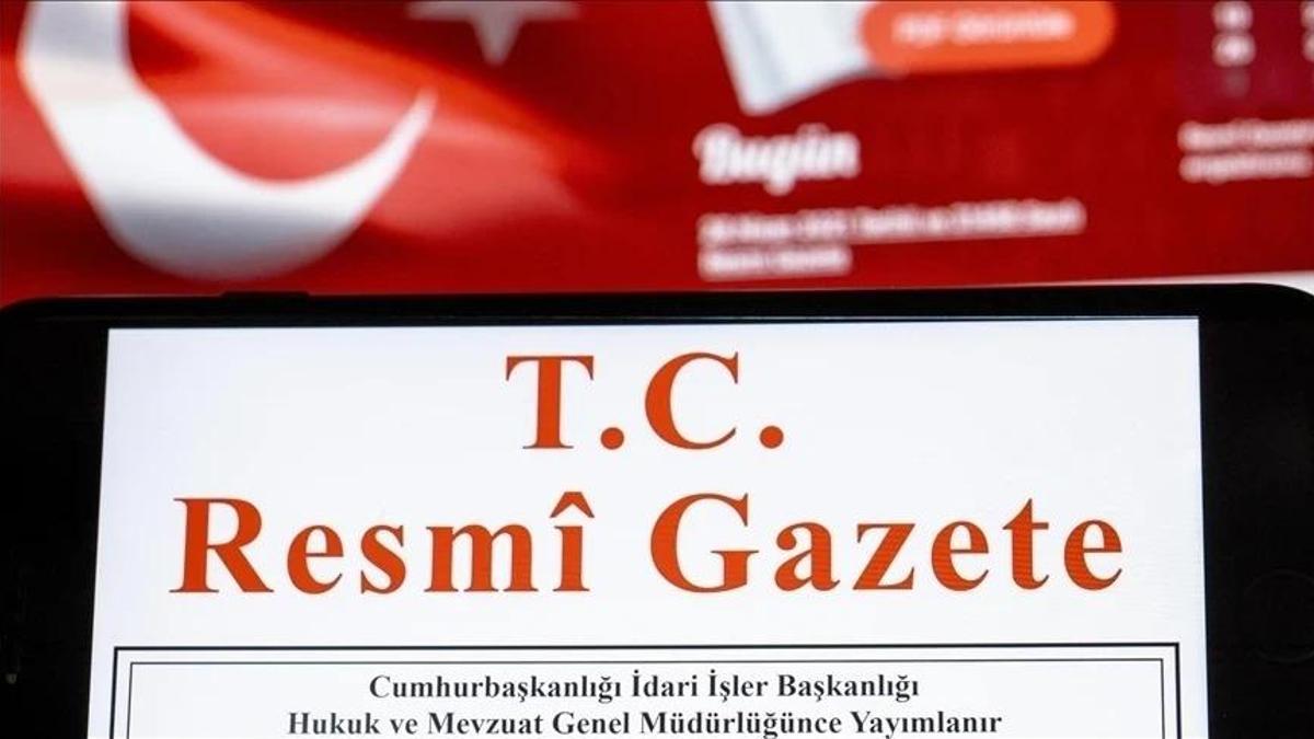 RESMİ GAZETE ATAMA KARARLARI 18 AĞUSTOS: Rektör ve bakanlıklara atama kararları Resmi Gazete’de! Resmi Gazete kararları neler?