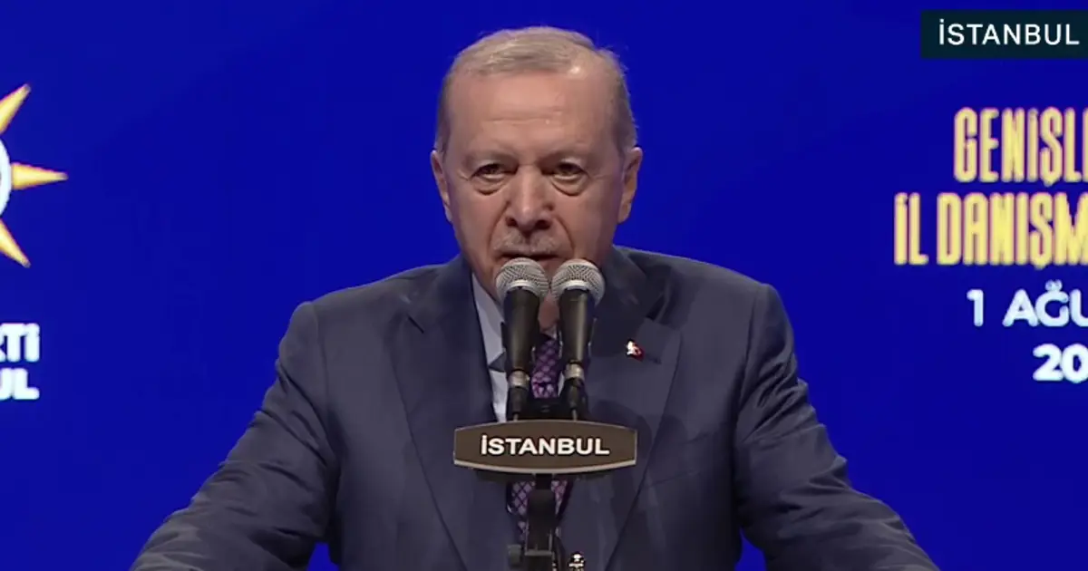 Üç belediye başkanı AK Parti’ye katıldı | Cumhurbaşkanı Erdoğan: AK Parti bir Türkiye kitabıdır