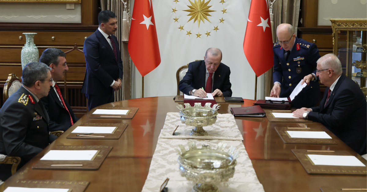 YAŞ kararları açıklandı