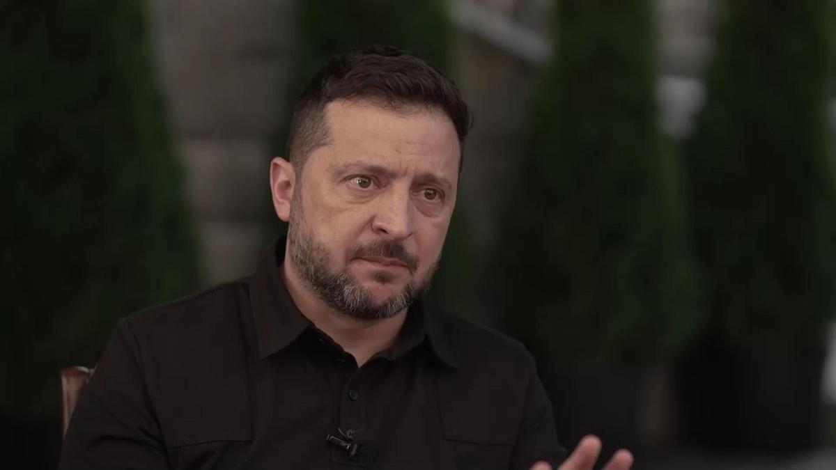Zelenski füze almak için uğraşıyor